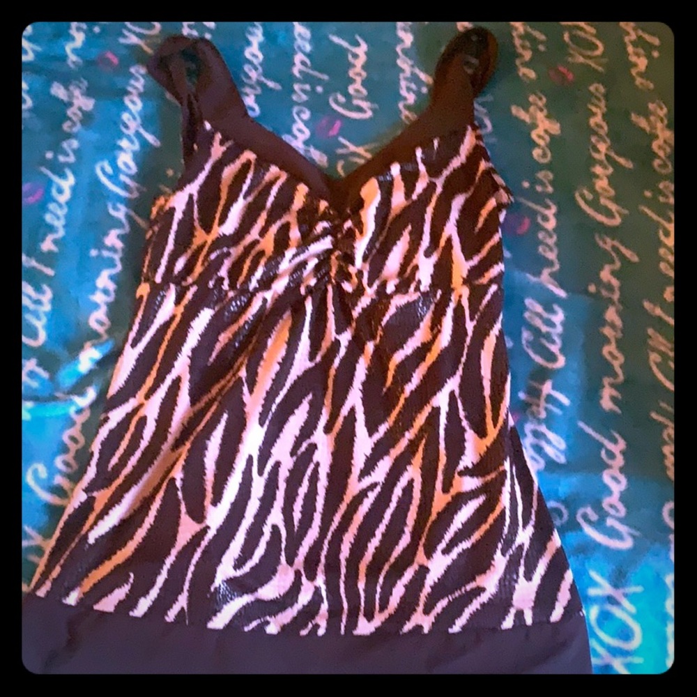 Maurice sexy brown zebra tank! 🤎 🦓